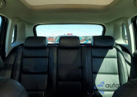 2010 Volkswagen Tiguan S z USA, uszkodzony, nr VIN WVGAV7AX9AW001474